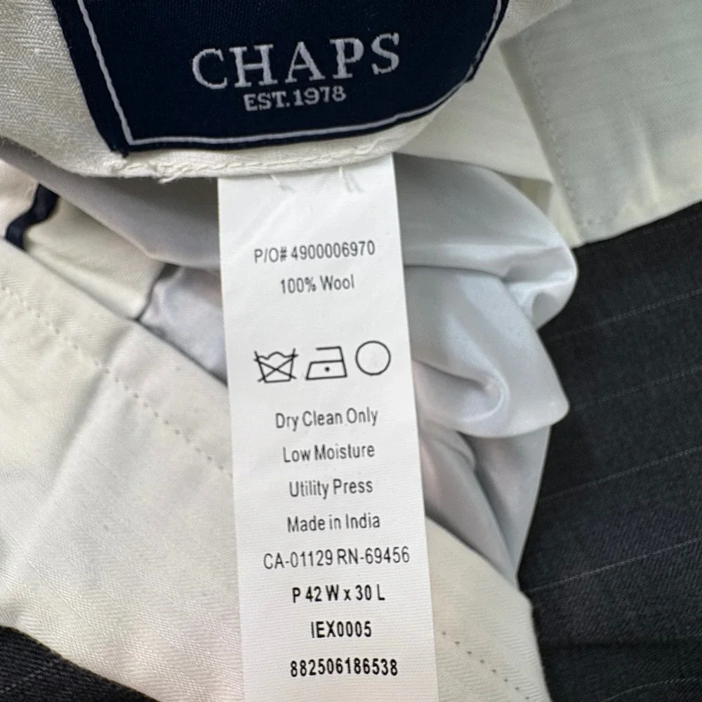Chaps Mens Gray Pinstripe 100% Wool 2-Piece Suit 48L Jacket 41x30 Pleated‎ Pants